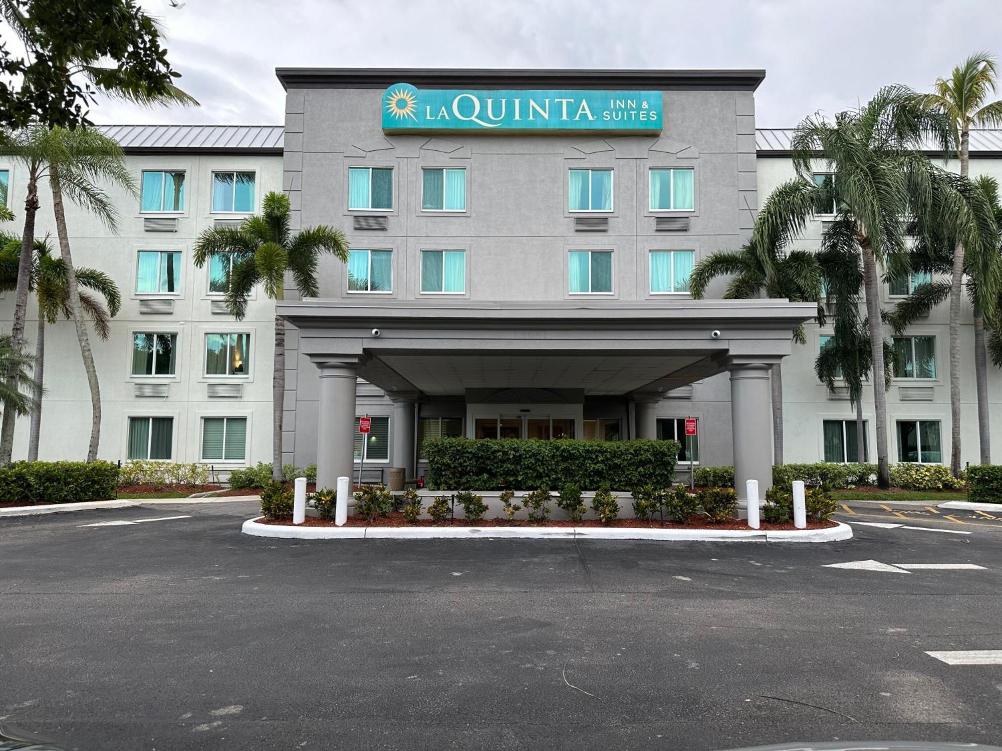 La Quinta Inn & Suites By Wyndham Sawgrass Sunrise Buitenkant foto