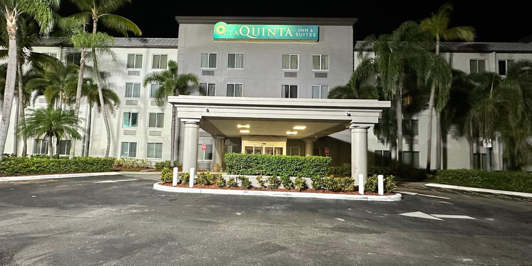 La Quinta Inn & Suites By Wyndham Sawgrass Sunrise Buitenkant foto