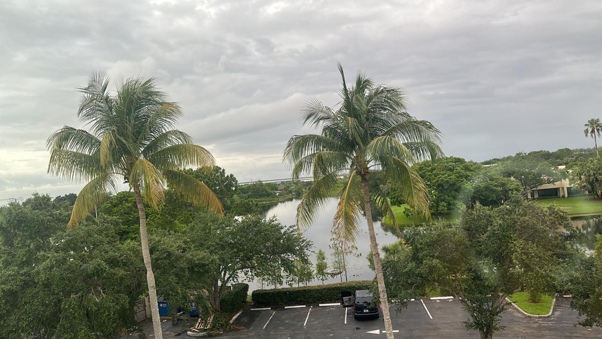 La Quinta Inn & Suites By Wyndham Sawgrass Sunrise Buitenkant foto